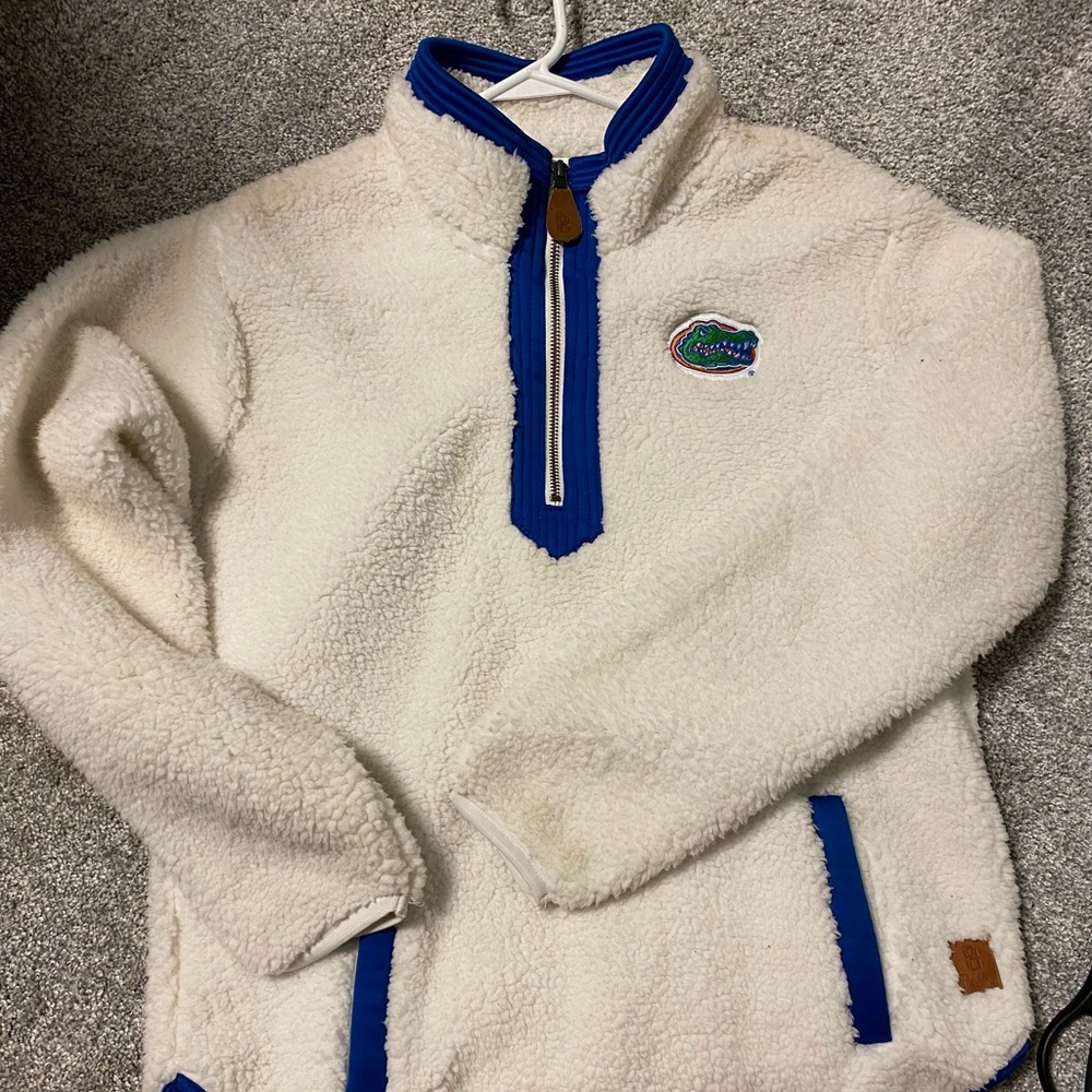 Women’s Pressbox Florida Gator Fleece Pullover. Size Small